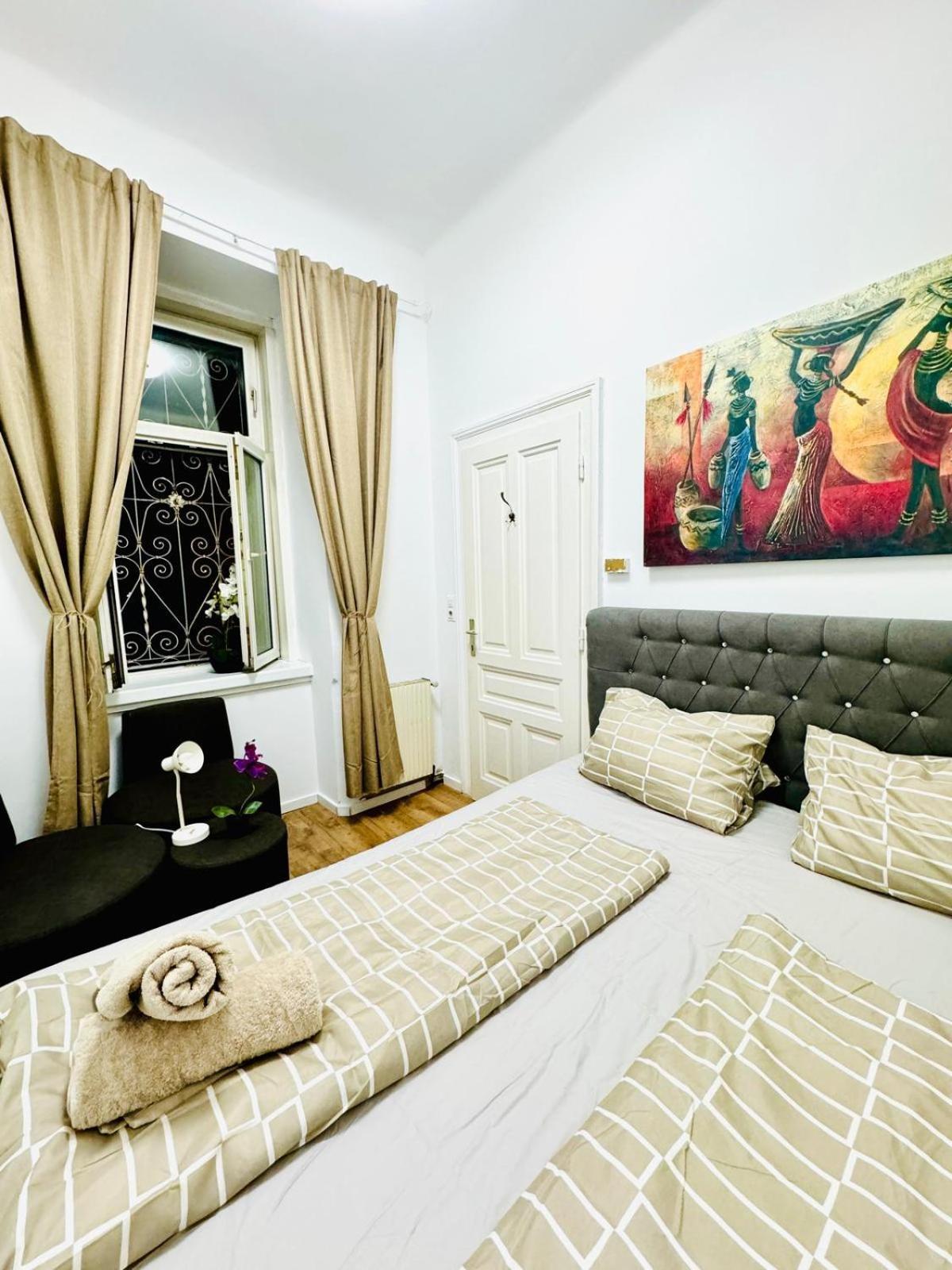 Cozy 9Br Shared Apartment, Only 12Min Walk To Augarten Vienna Esterno foto