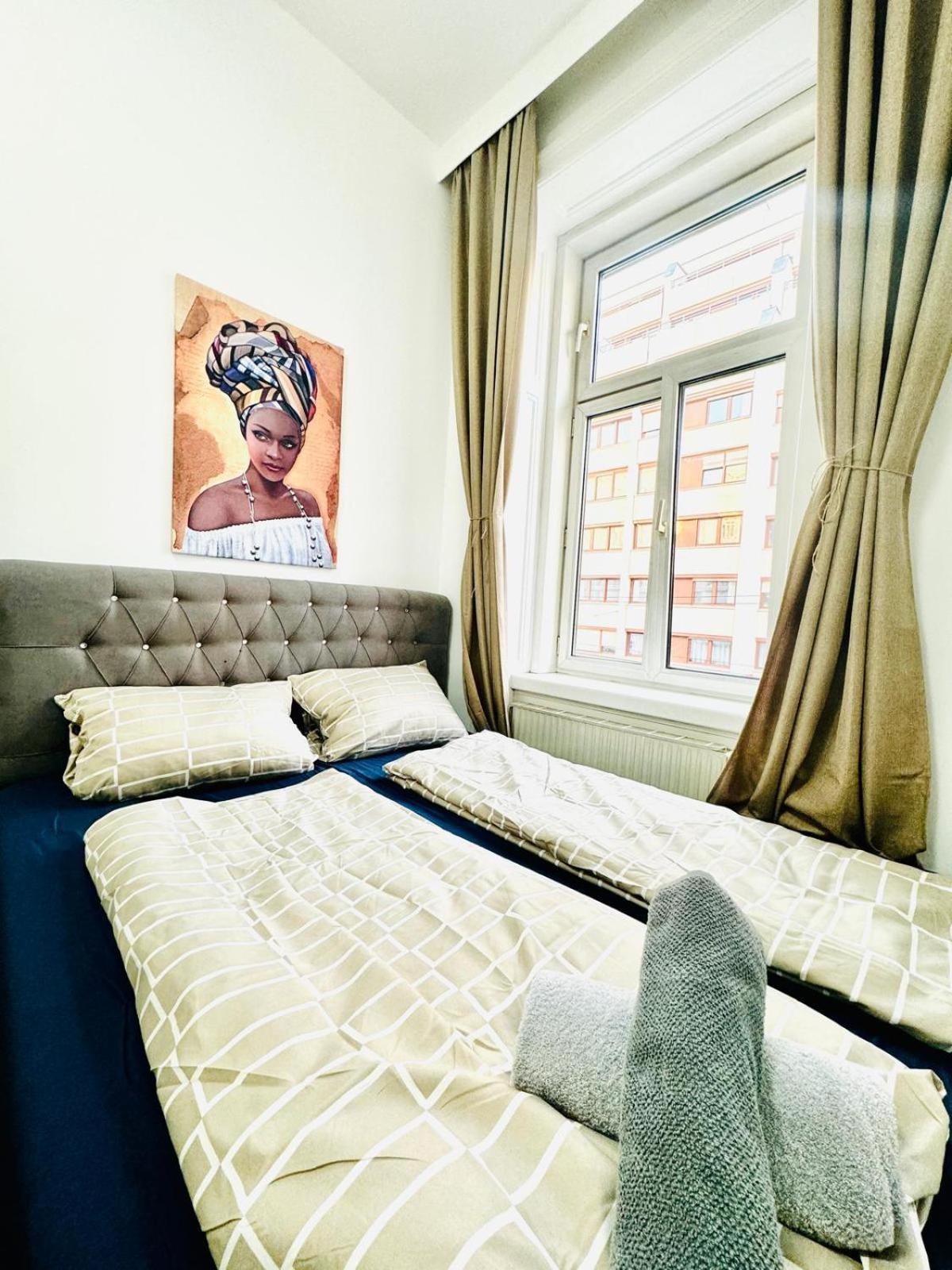 Cozy 9Br Shared Apartment, Only 12Min Walk To Augarten Vienna Esterno foto