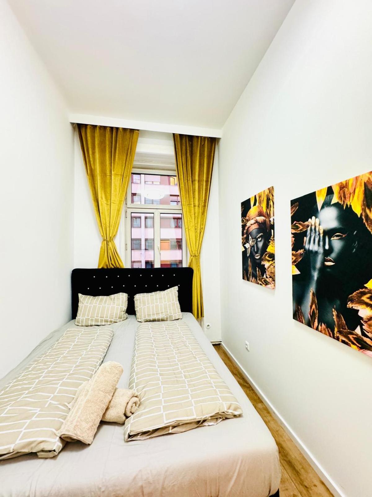 Cozy 9Br Shared Apartment, Only 12Min Walk To Augarten Vienna Esterno foto