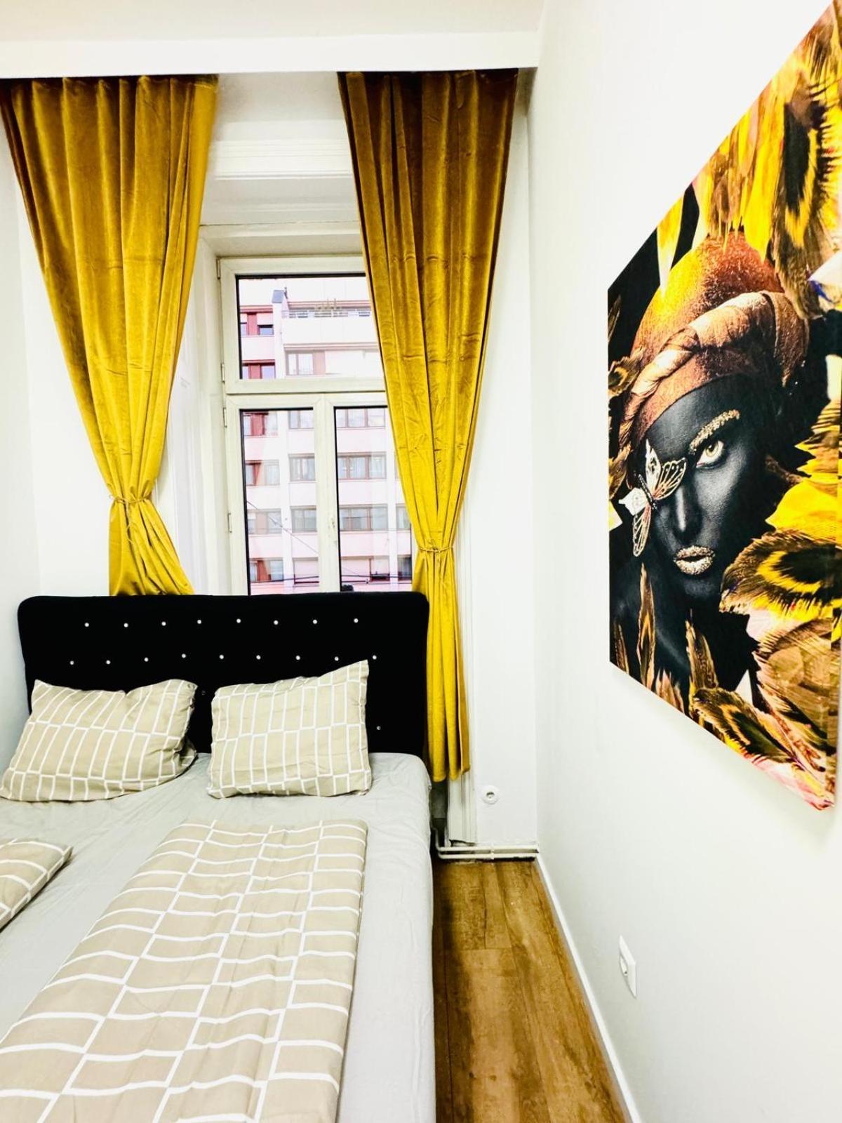 Cozy 9Br Shared Apartment, Only 12Min Walk To Augarten Vienna Esterno foto